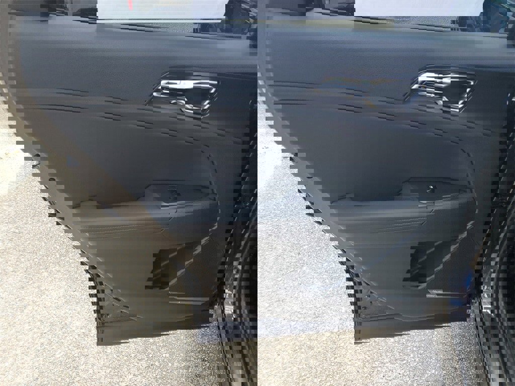 New 2026 Kia Sportage SX image 23