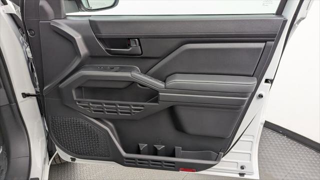 Used 2025 Toyota Tacoma SR RWD image 22