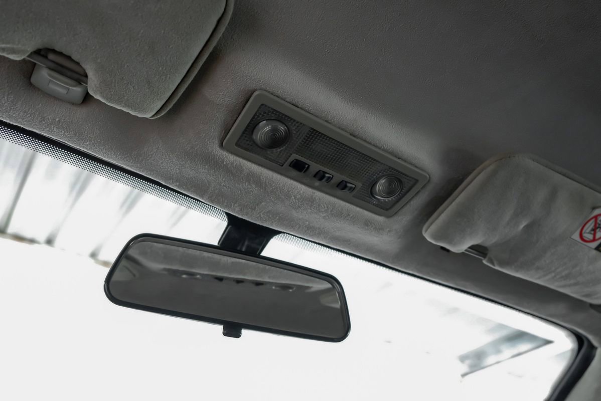 Used 2002 Aston Martin DB7 Vantage image 24