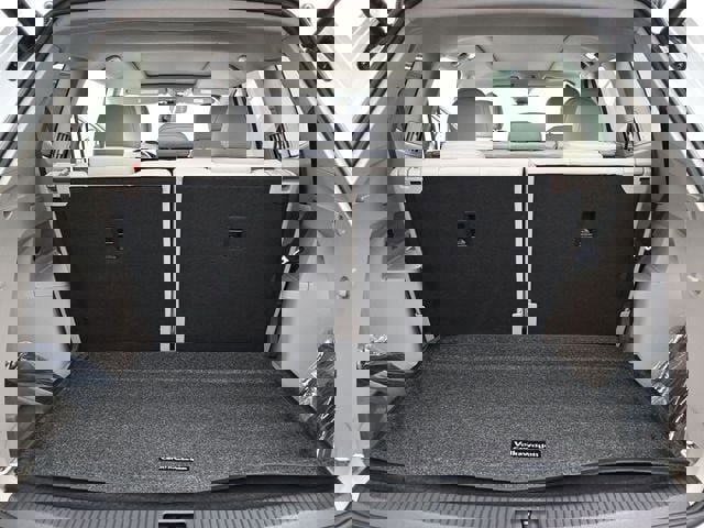 New 2026 Volkswagen Atlas SE image 12