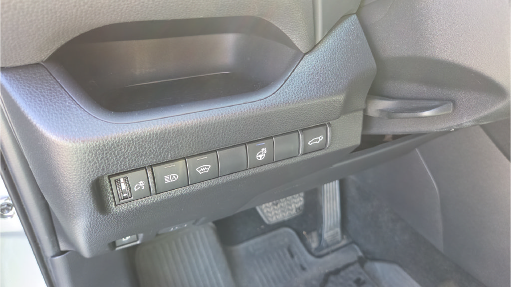 Used 2023 Toyota RAV4 XSE w/ XSE Grade Weather Package AWD/4WD image 23