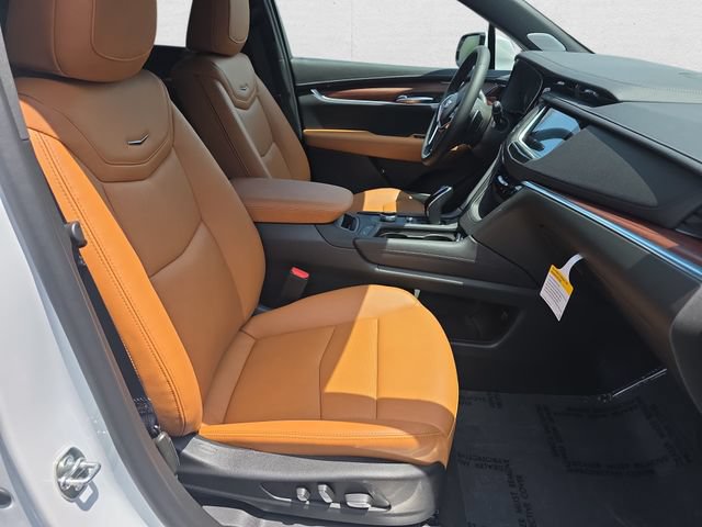 New 2026 Cadillac XT5 Premium Luxury w/ Driver Assist Package AWD/4WD image 10