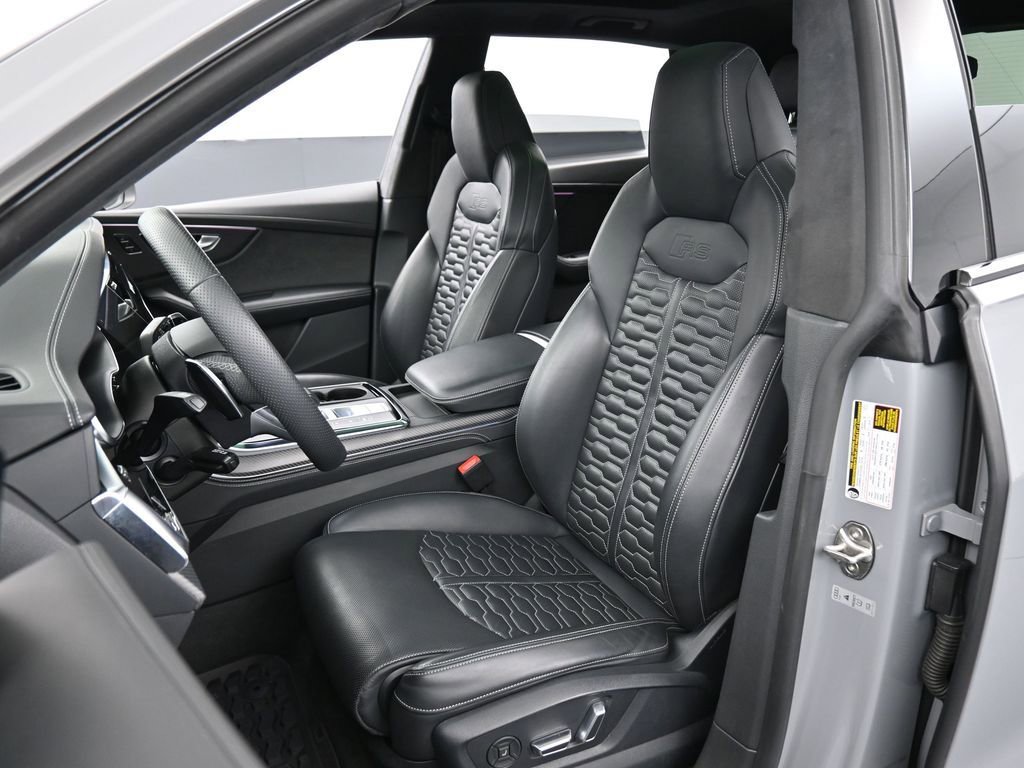 Used 2024 Audi RS Q8 AWD/4WD image 5