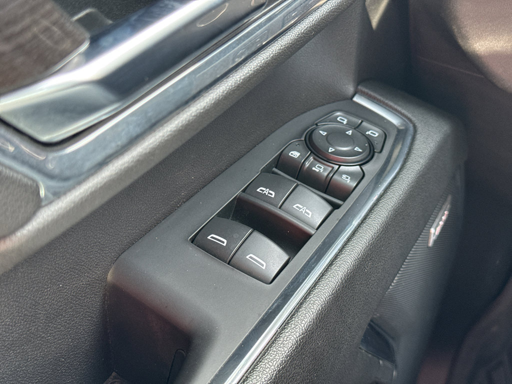 Used 2024 Chevrolet Silverado 2500 LTZ w/ LTZ Plus Package image 28