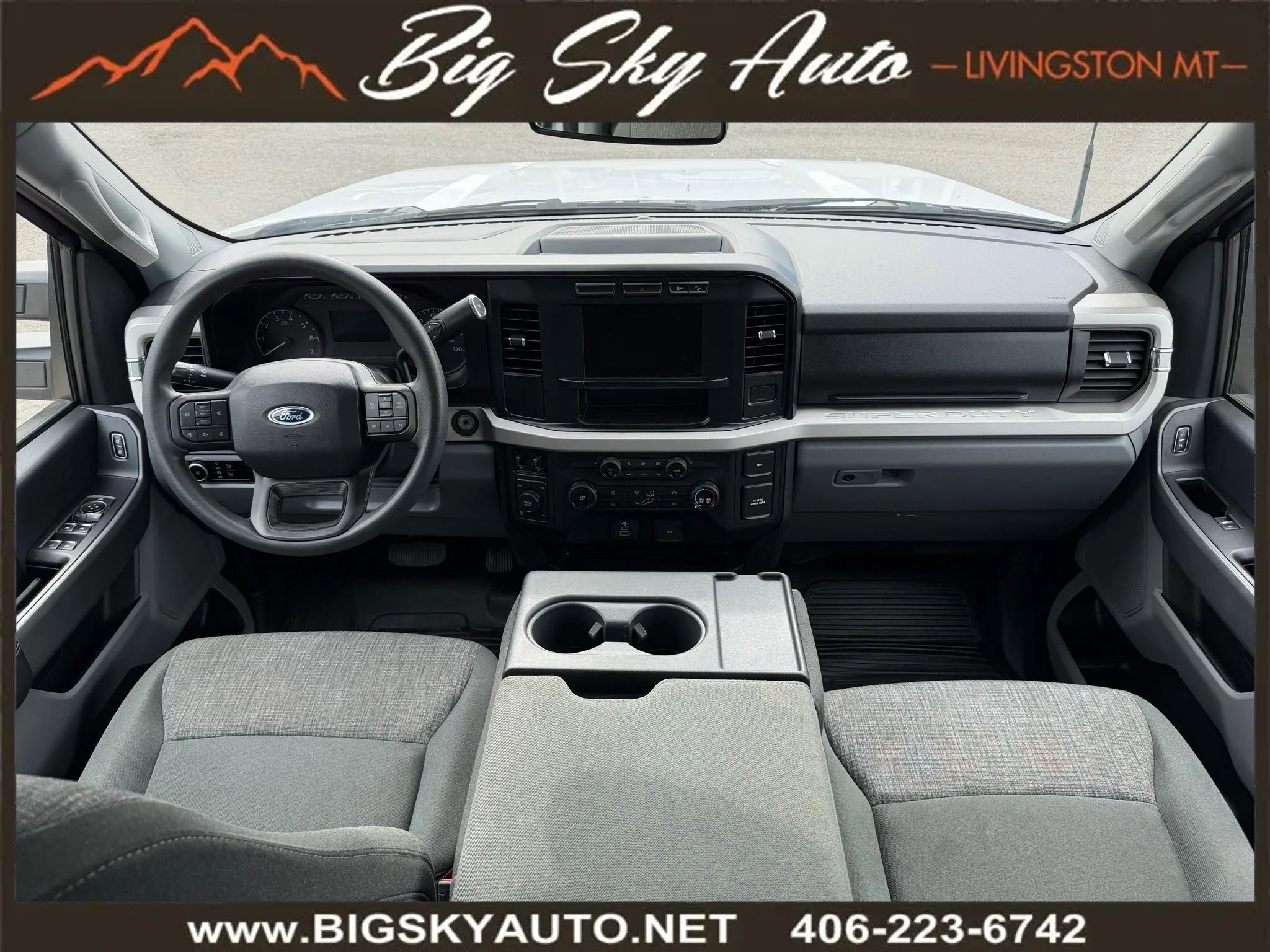 Used 2023 Ford F250 XLT w/ FX4 Off-Road Package image 14