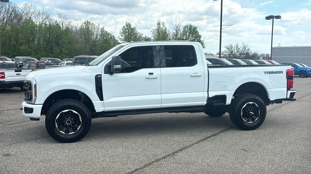 Used 2025 Ford F350 XLT w/ Black Appearance Package image 4