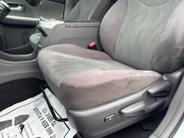 Used 2013 Toyota Prius V Three image 17