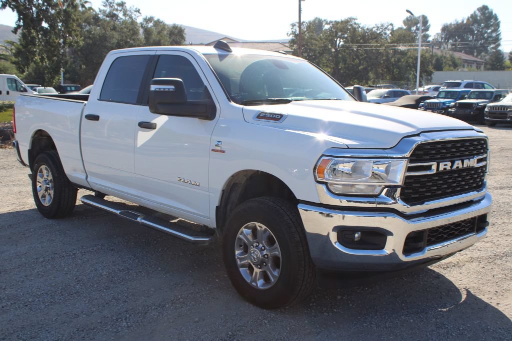 Used 2024 RAM 2500 Big Horn AWD/4WD image 3