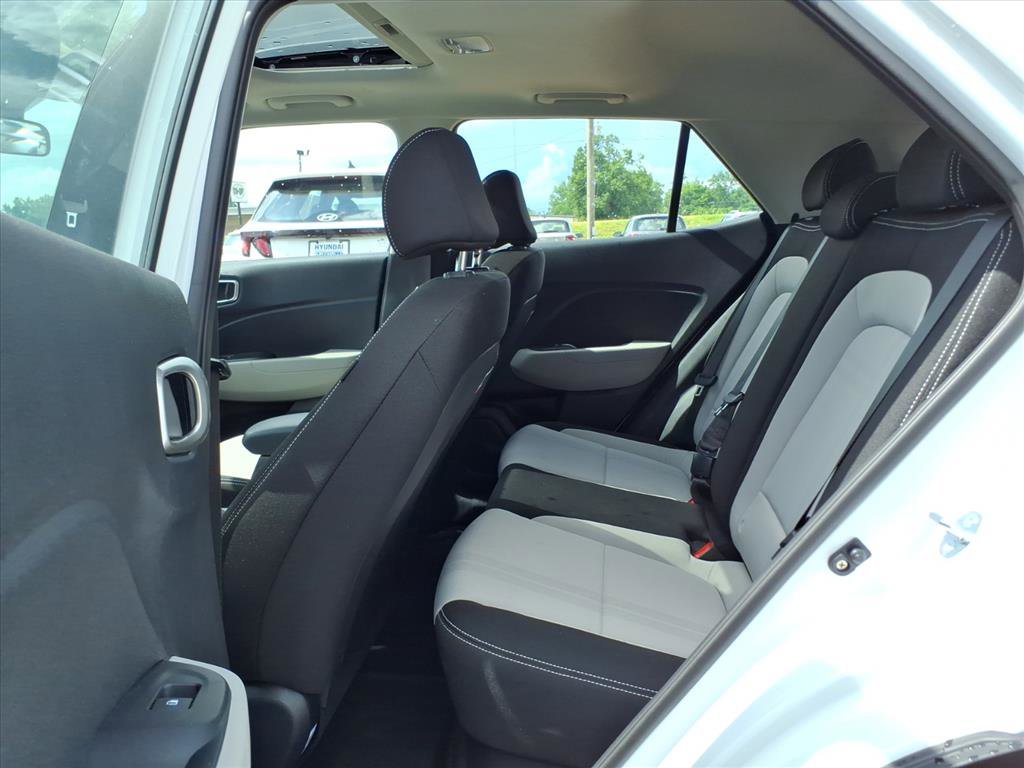 New 2026 Hyundai Venue SEL FWD image 11