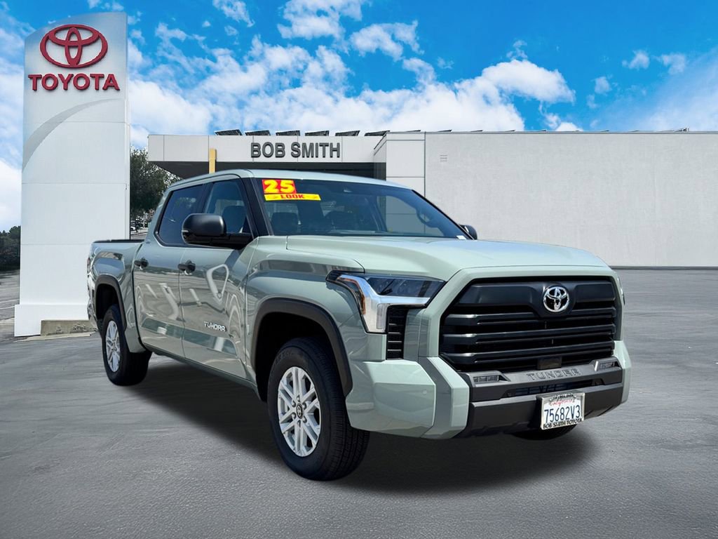 Used 2025 Toyota Tundra SR5 w/ SR5 Convenience Package image 3