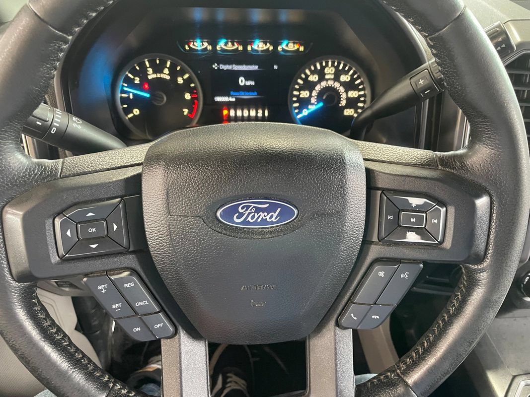 Used 2016 Ford F150 XLT w/ Equipment Group 302A Luxury AWD/4WD image 14