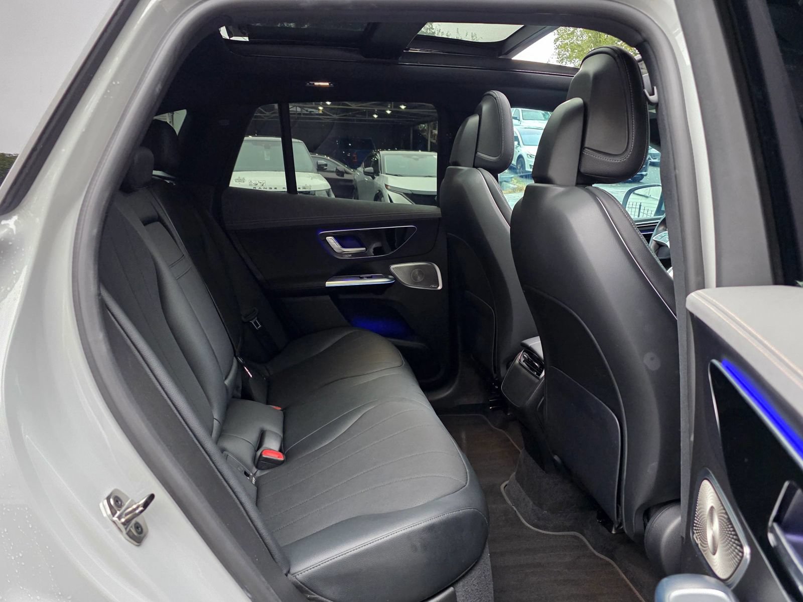 Used 2023 Mercedes-Benz EQE 350+ 4MATIC SUV w/ Exclusive Trim Package image 34
