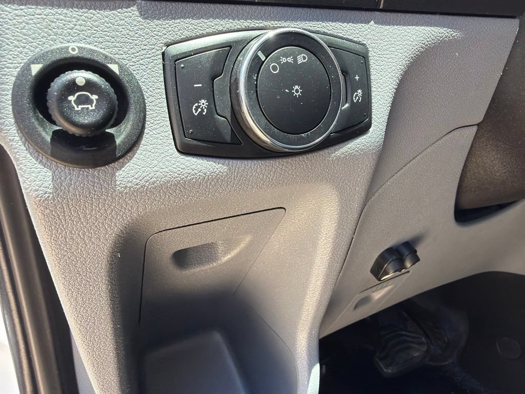 Used 2016 Ford Transit 150 130 Low Roof RWD image 12