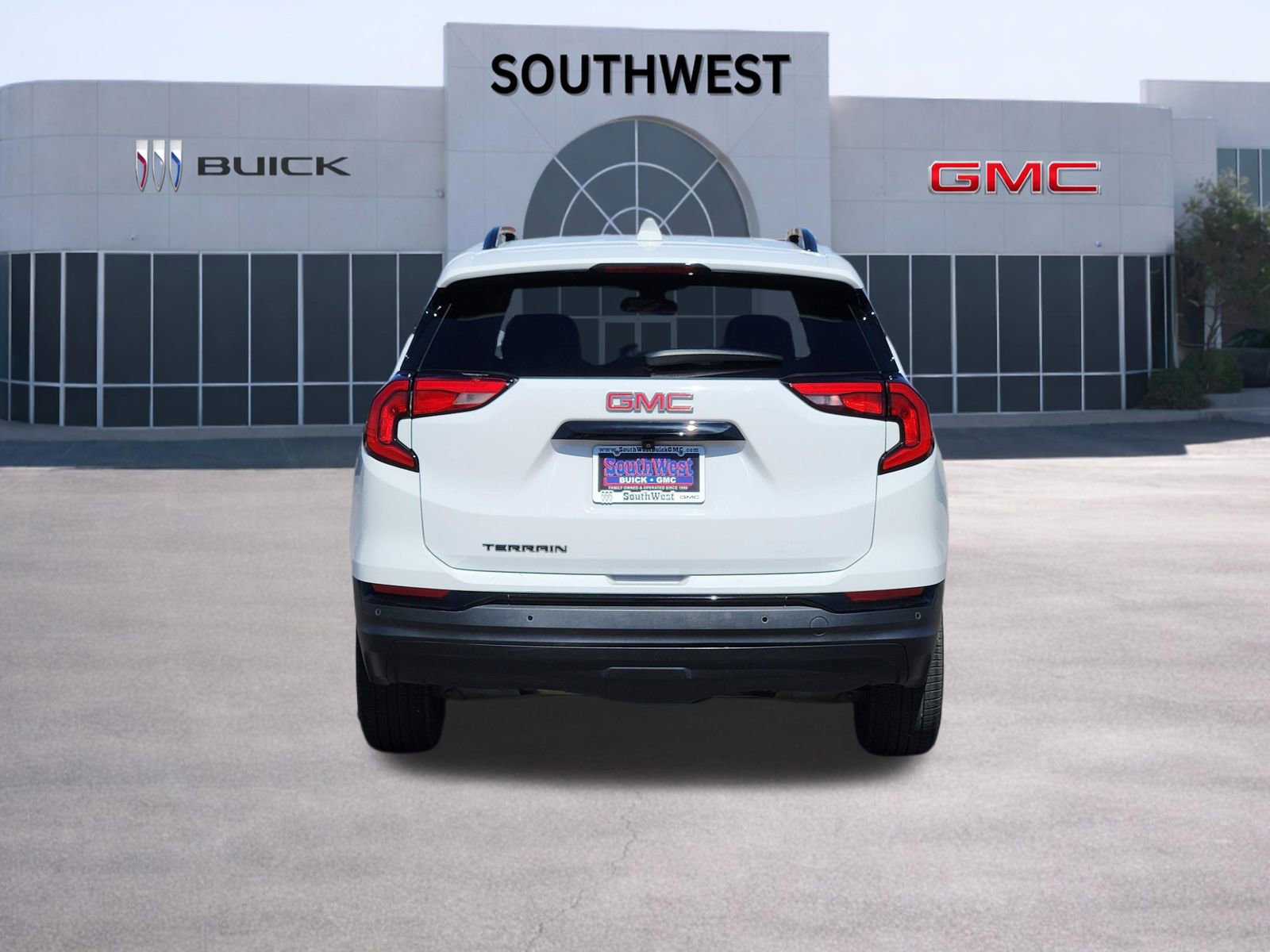 Used 2020 GMC Terrain SLT w/ Preferred Package image 8