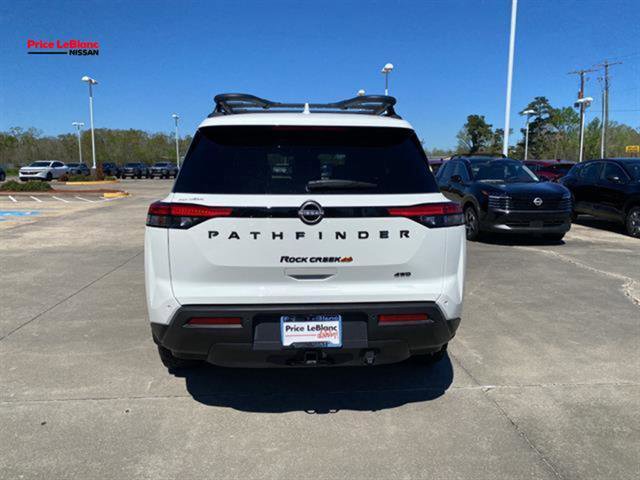 Used 2023 Nissan Pathfinder Rock Creek AWD/4WD image 6