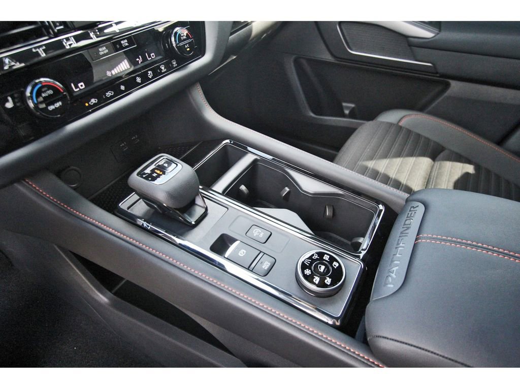 New 2026 Nissan Pathfinder Rock Creek image 24