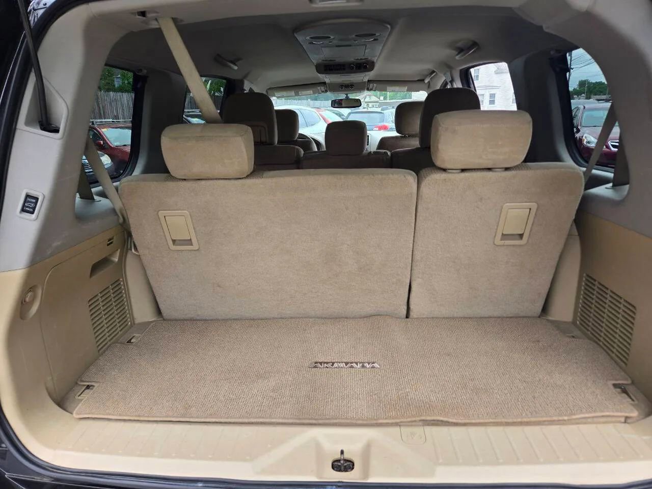 Used 2012 Nissan Armada SV image 8