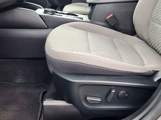 Used 2022 Ford Escape SE w/ SE Sport Appearance Package FWD image 25
