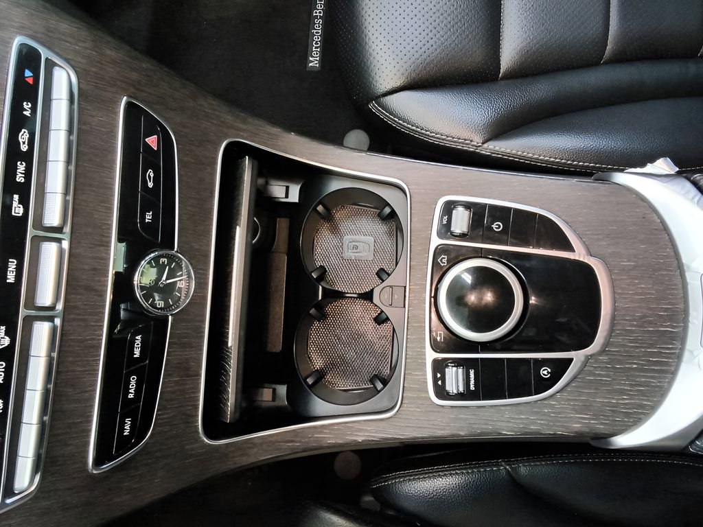 Used 2019 Mercedes-Benz C 300 4MATIC Sedan image 16