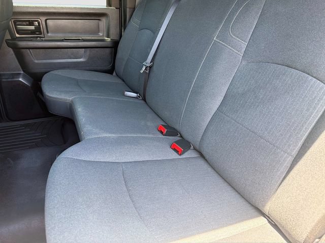 Used 2024 RAM 2500 Tradesman w/ Chrome Appearance Group AWD/4WD image 13
