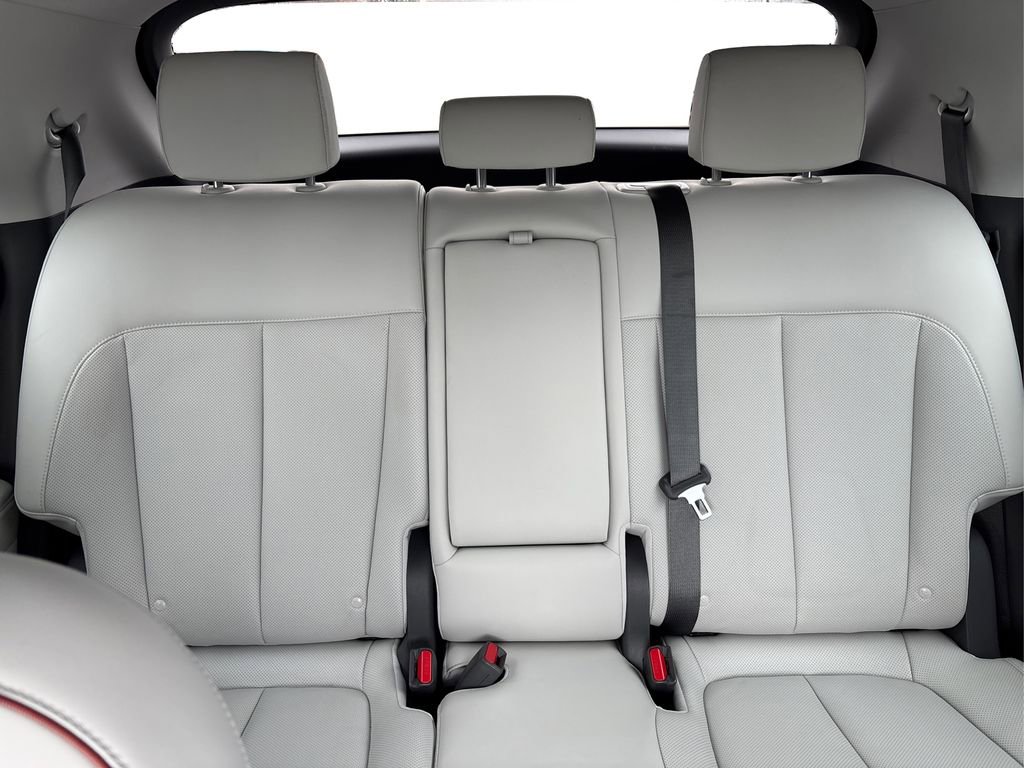 Certified 2023 Hyundai Ioniq 5 Limited w/ Cargo Package image 19