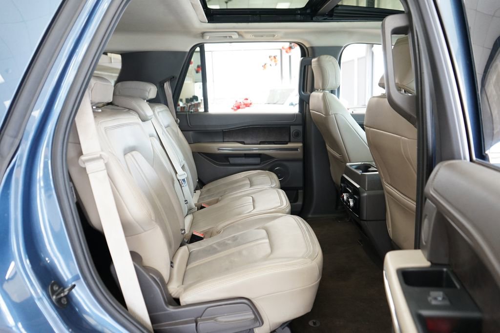 Used 2019 Ford Expedition Limited w/ Equipment Group 301A image 14