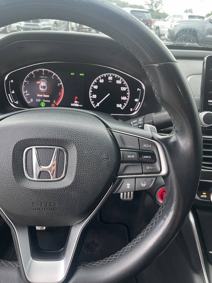 Used 2018 Honda Accord Sport image 26
