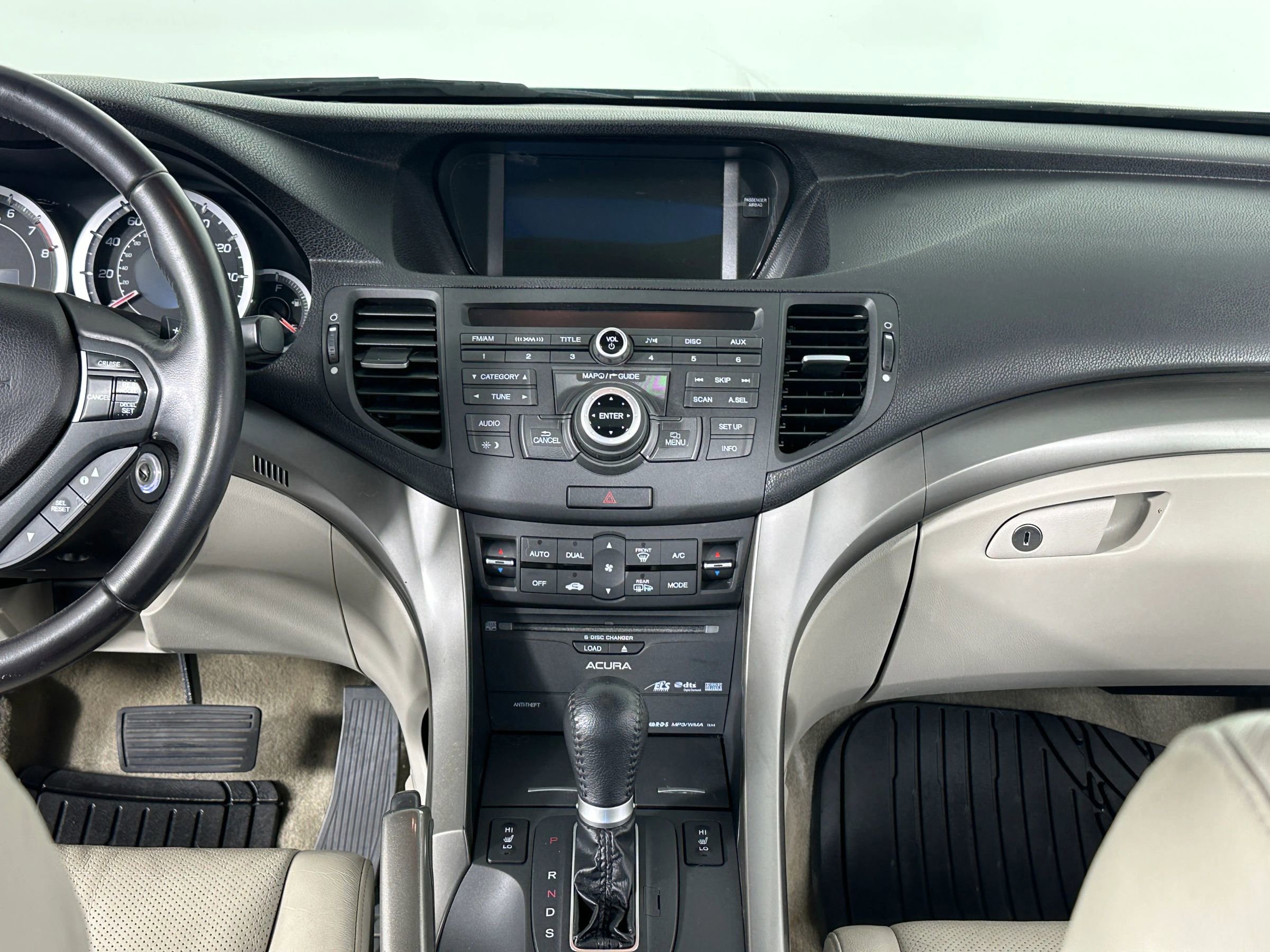 Used 2009 Acura TSX Sedan image 34