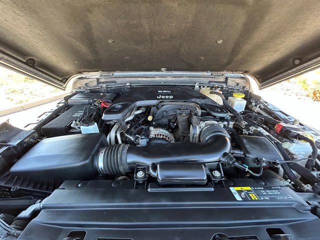 Used 2020 Jeep Gladiator Sport w/ Quick Order Package 24S image 32