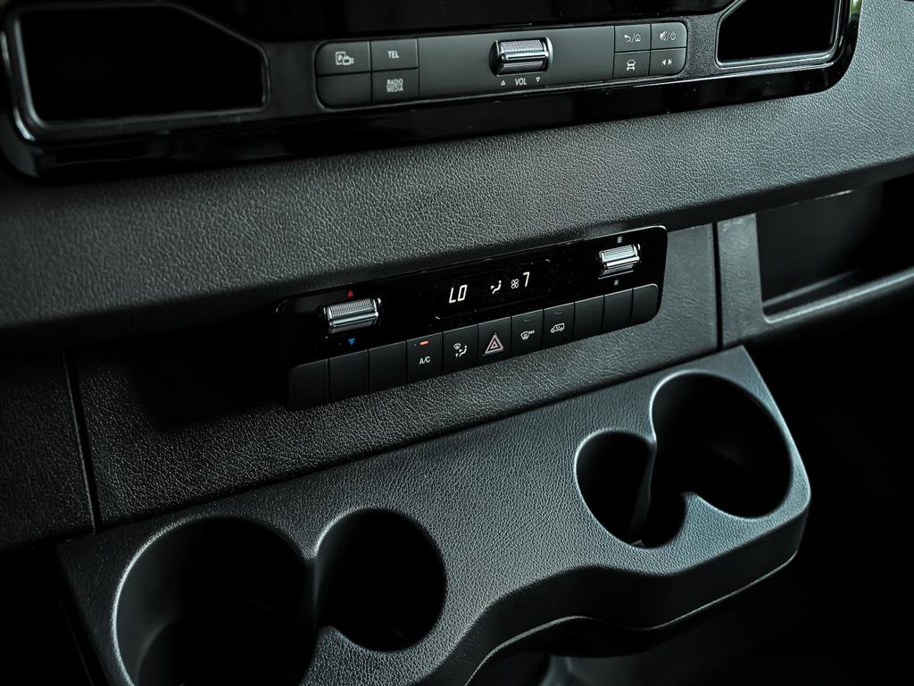 New 2025 Mercedes-Benz Sprinter 2500 image 12