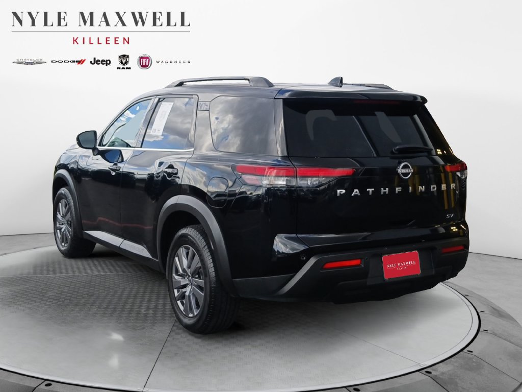 Used 2024 Nissan Pathfinder SV FWD image 14