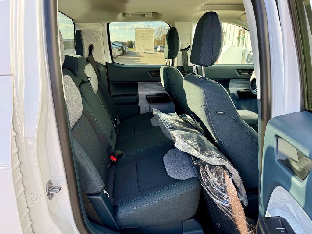 New 2025 Ford Maverick XLT w/ XLT Luxury Package image 17