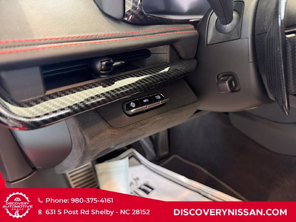 Used 2025 Chevrolet Corvette E-Ray AWD/4WD image 17