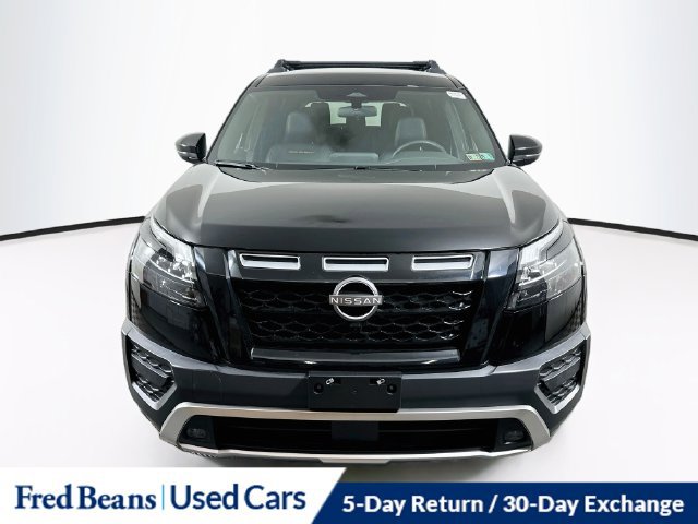 Used 2025 Nissan Pathfinder Rock Creek AWD/4WD image 2