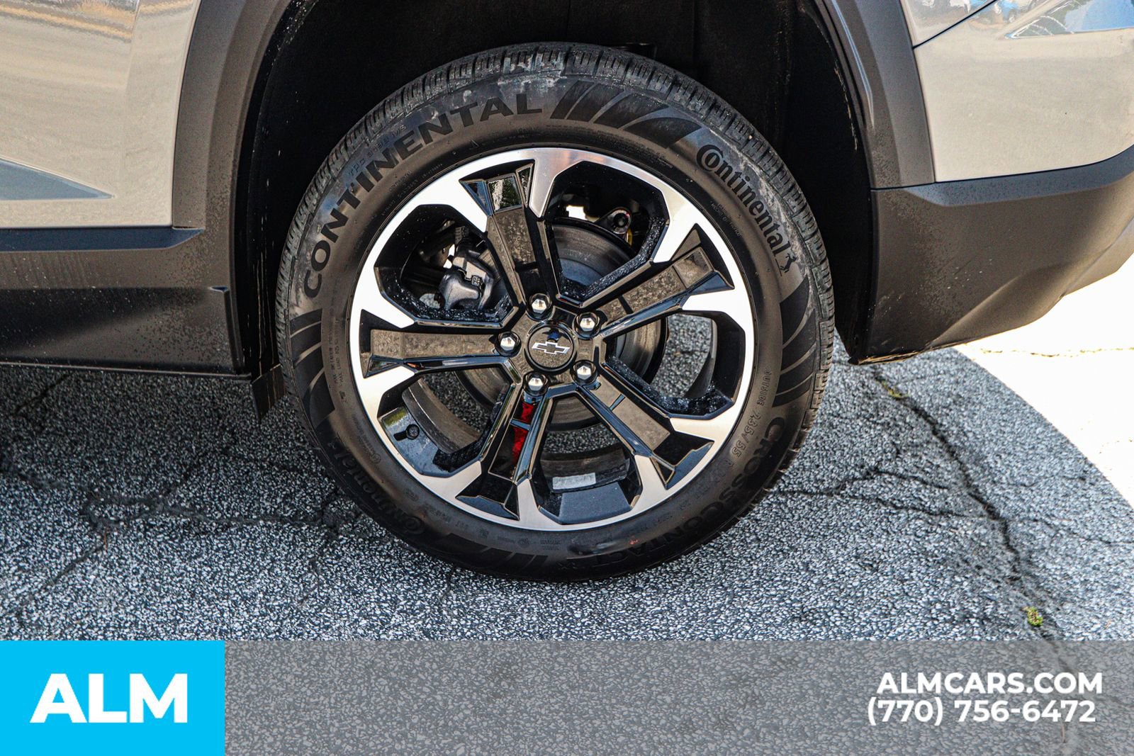 Used 2026 Chevrolet Equinox LT w/ Convenience Package II image 14