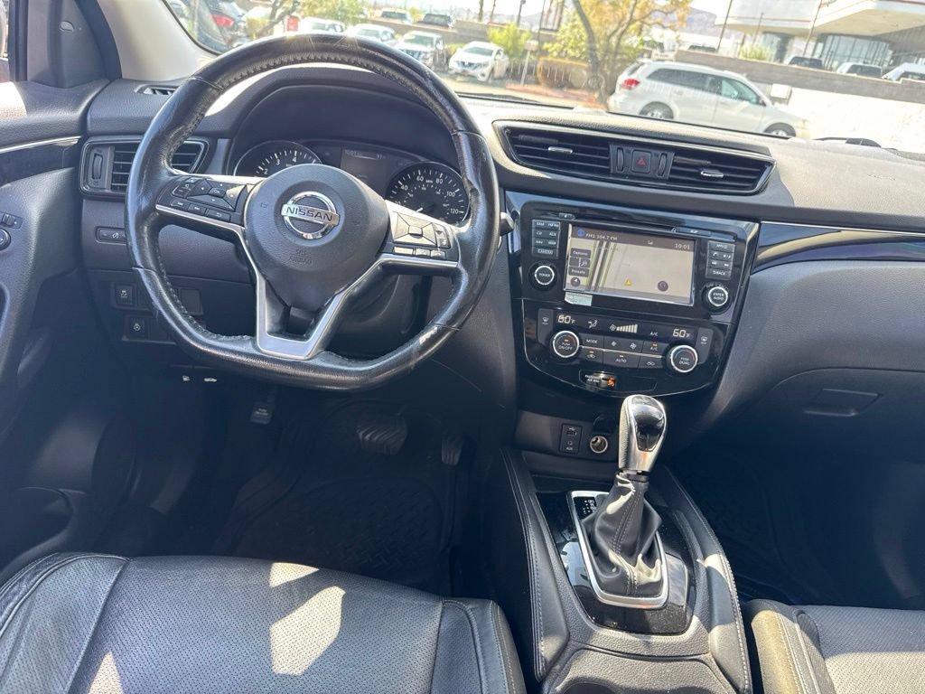 Used 2018 Nissan Rogue Sport SL FWD image 20