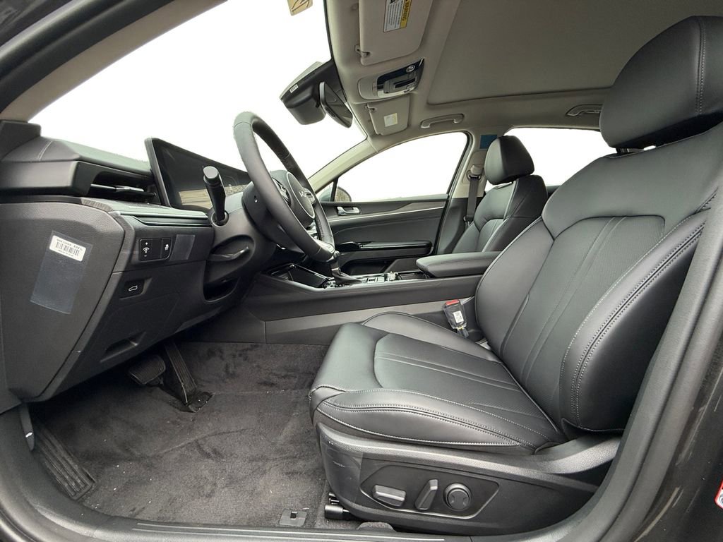 New 2026 Kia K5 EX FWD image 9