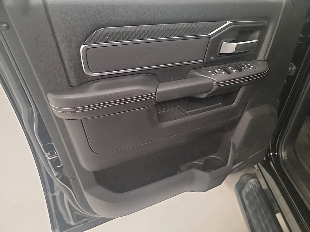 New 2025 RAM 2500 Big Horn image 12