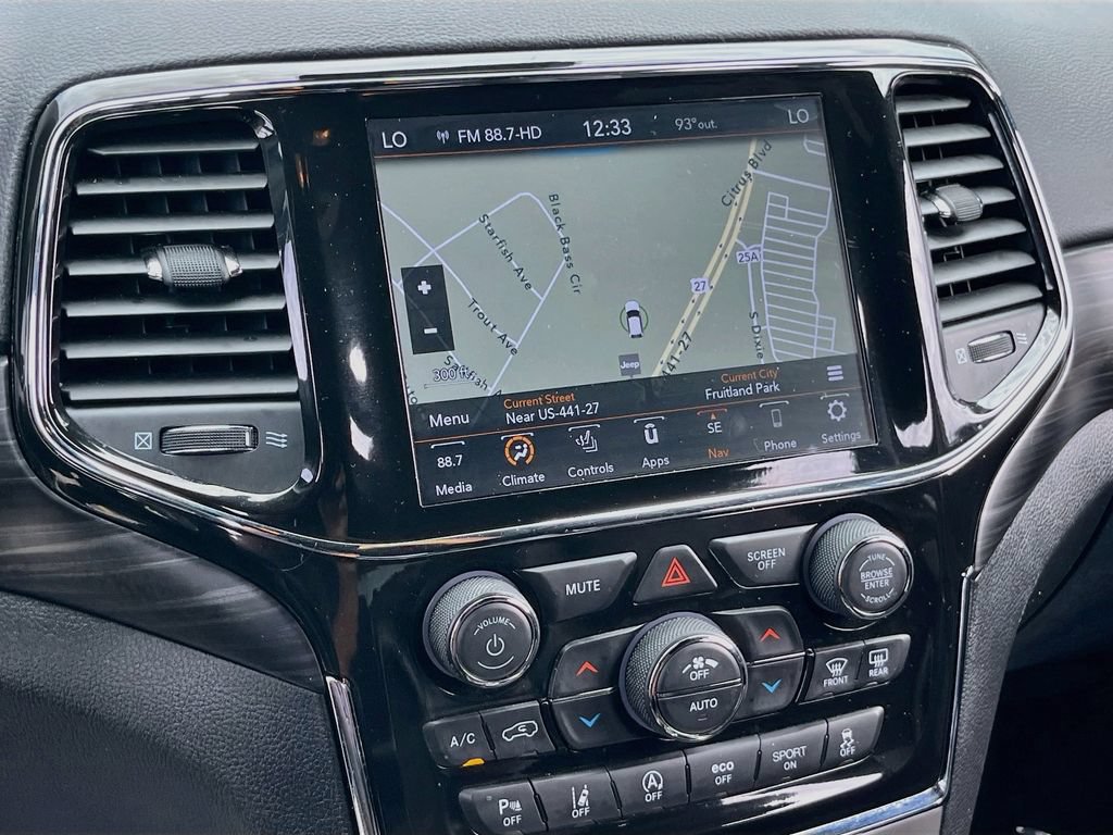 Used 2021 Jeep Grand Cherokee Laredo X RWD image 13