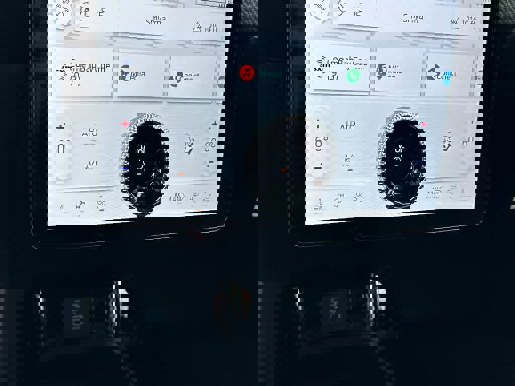 Used 2024 Ford Mustang Mach-E Select w/ Comfort Package Lite AWD/4WD image 30