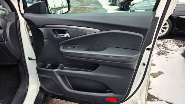 Used 2022 Honda Pilot Special Edition image 38