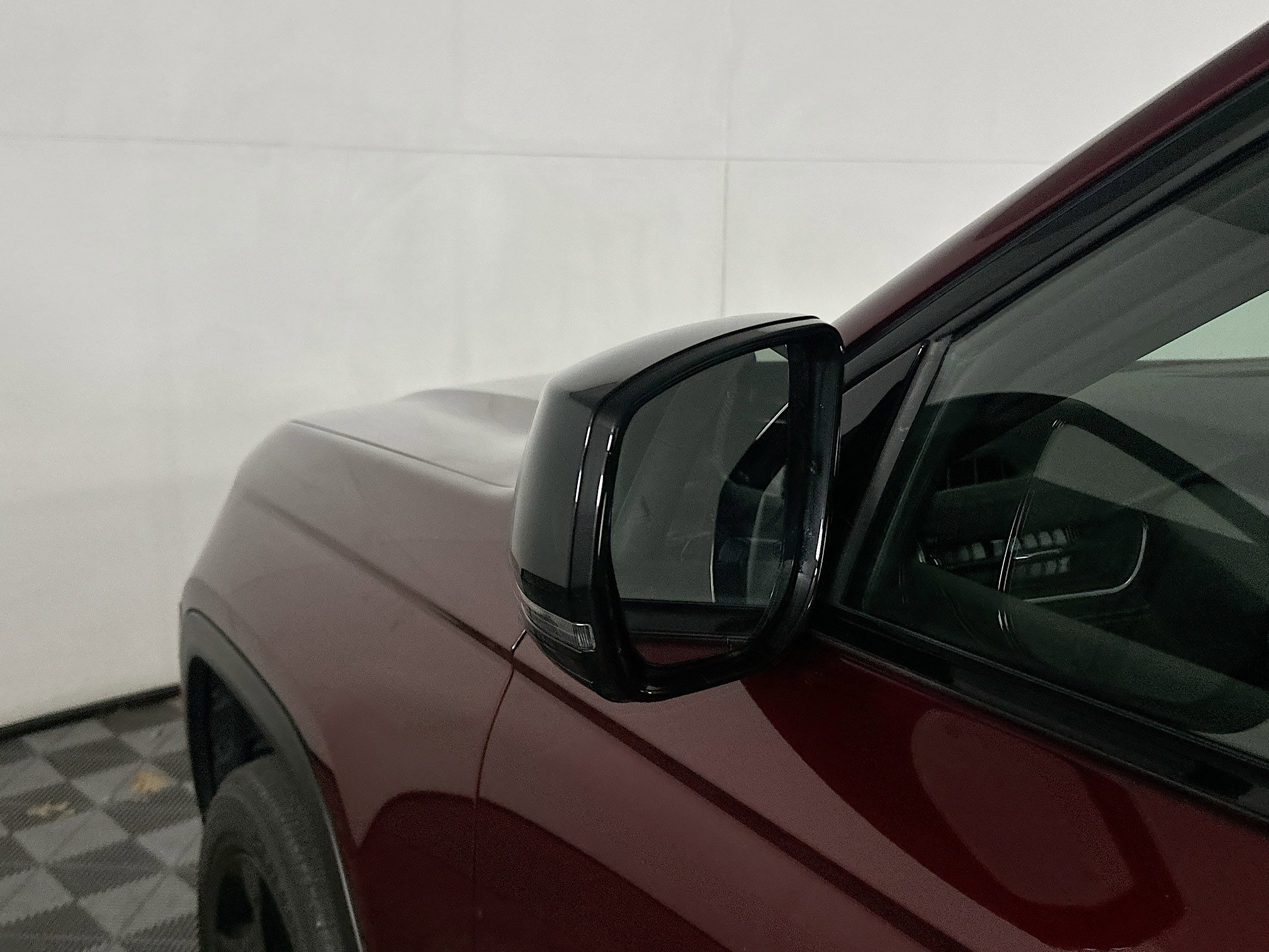 Used 2023 Jeep Grand Cherokee Altitude image 16