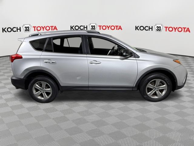 Used 2015 Toyota RAV4 XLE AWD/4WD image 9