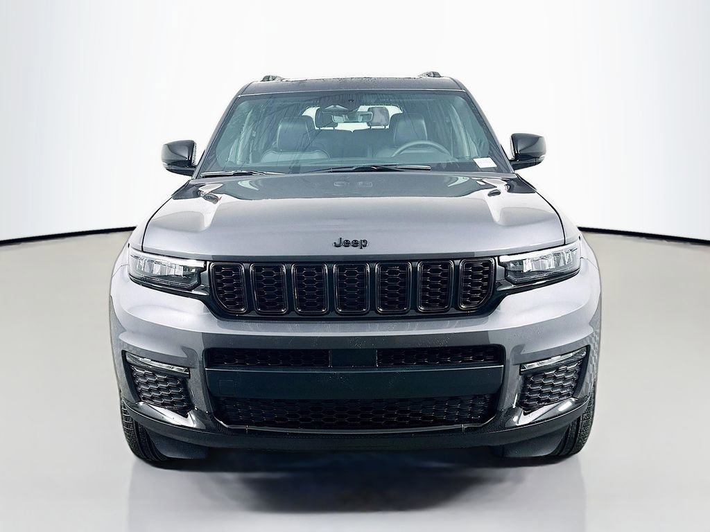 New 2025 Jeep Grand Cherokee L Limited w/ Black Appearance Package video 2