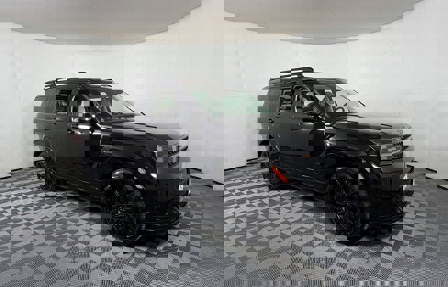 Used 2024 Hyundai Santa Fe Calligraphy image 1