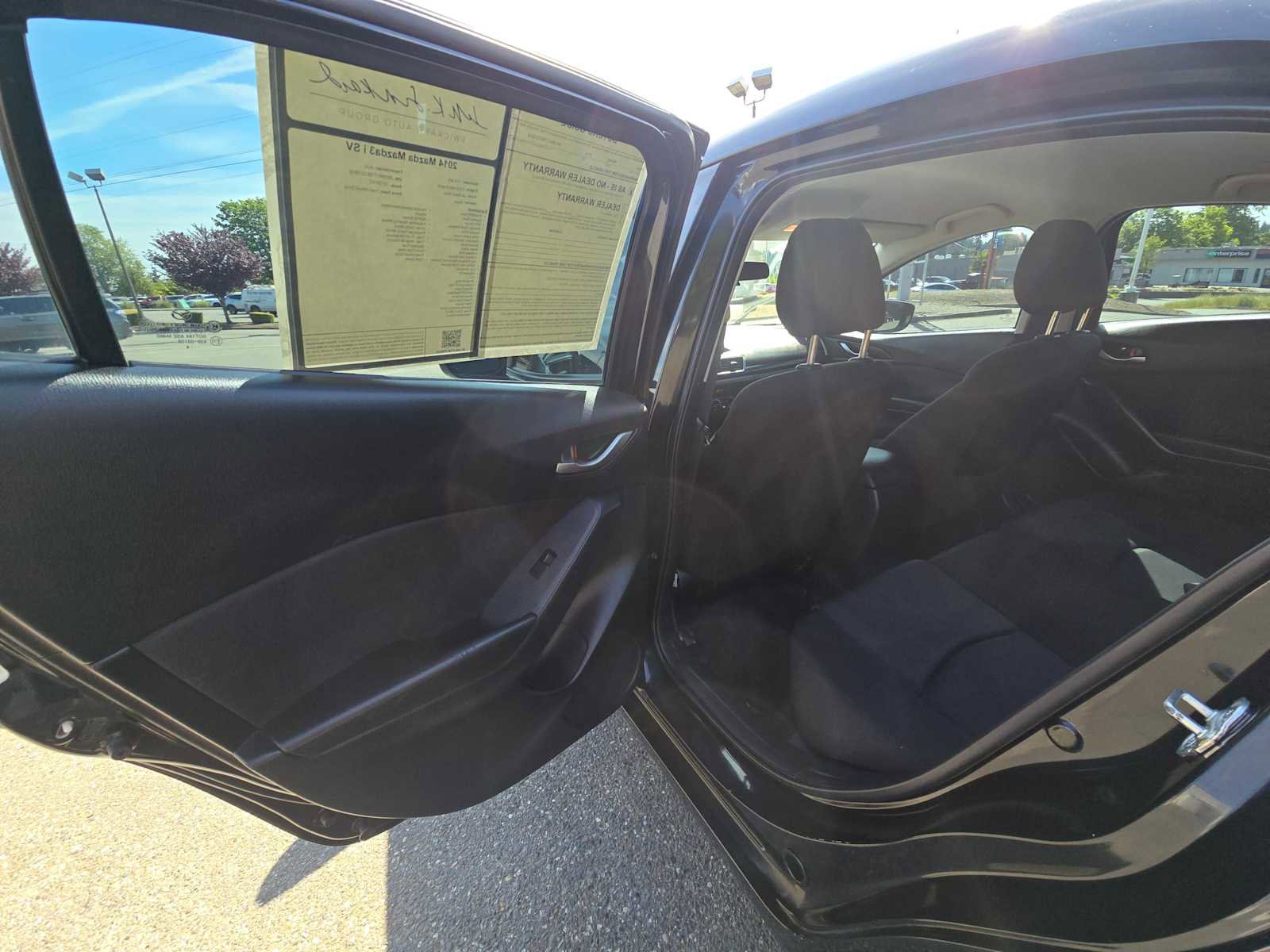 Used 2014 MAZDA MAZDA3 i SV FWD image 15