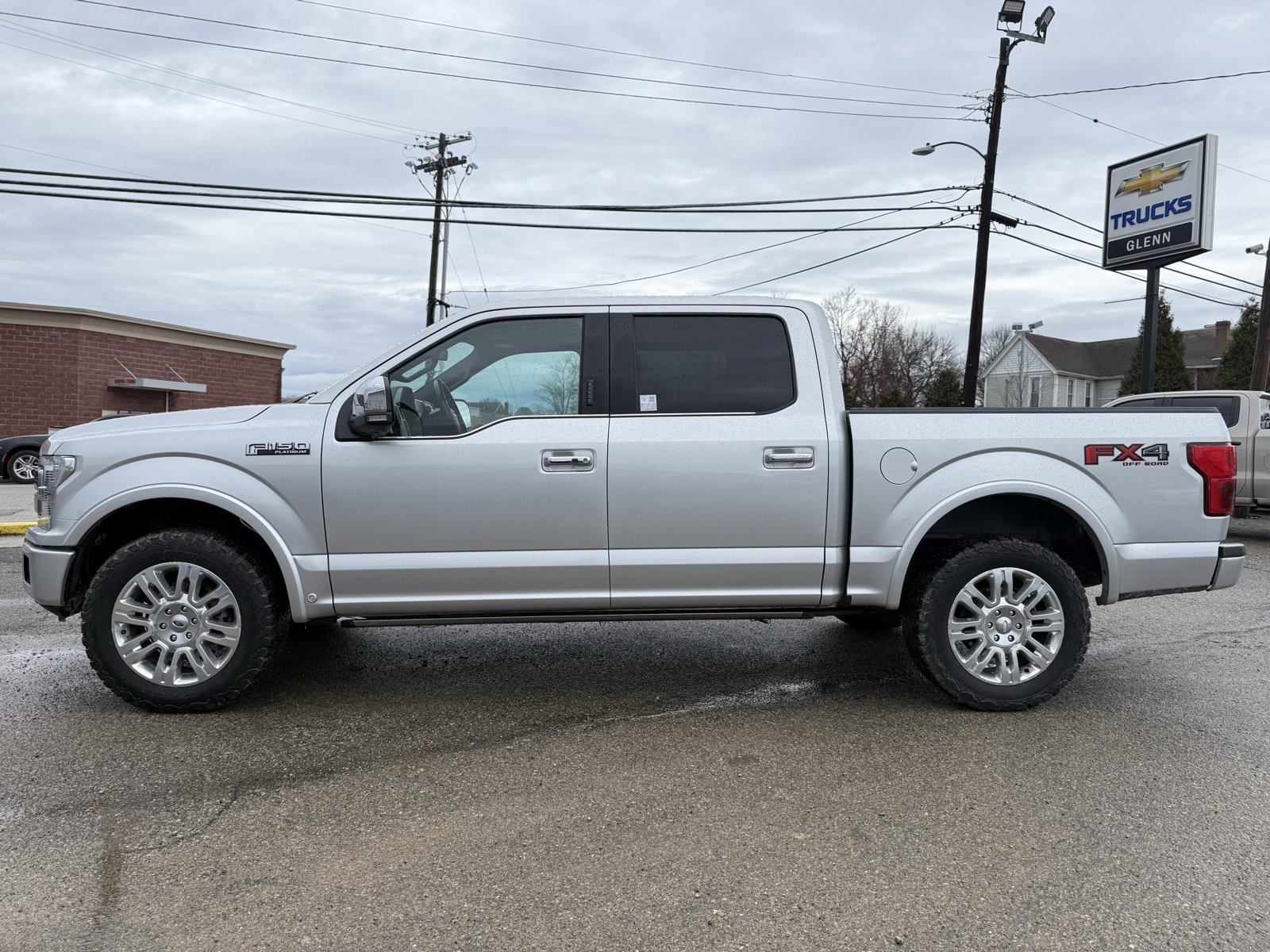 Used 2018 Ford F150 Platinum w/ Equipment Group 701A Luxury image 5