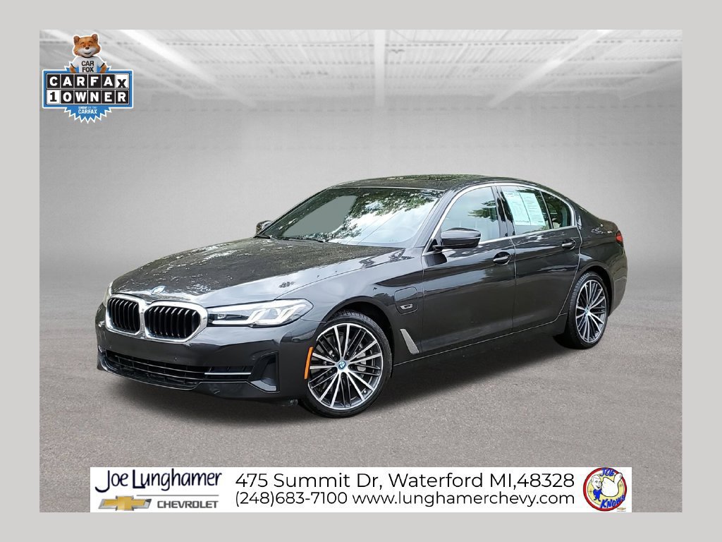 Used 2023 BMW 530e xDrive w/ Premium Package