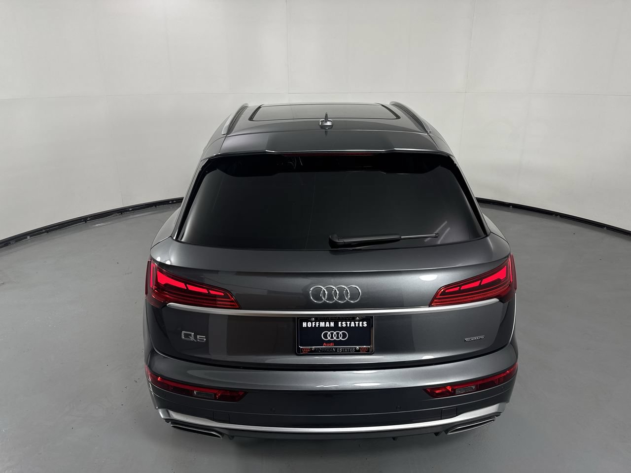 Used 2023 Audi Q5 2.0T Premium w/ Convenience Package AWD/4WD image 6