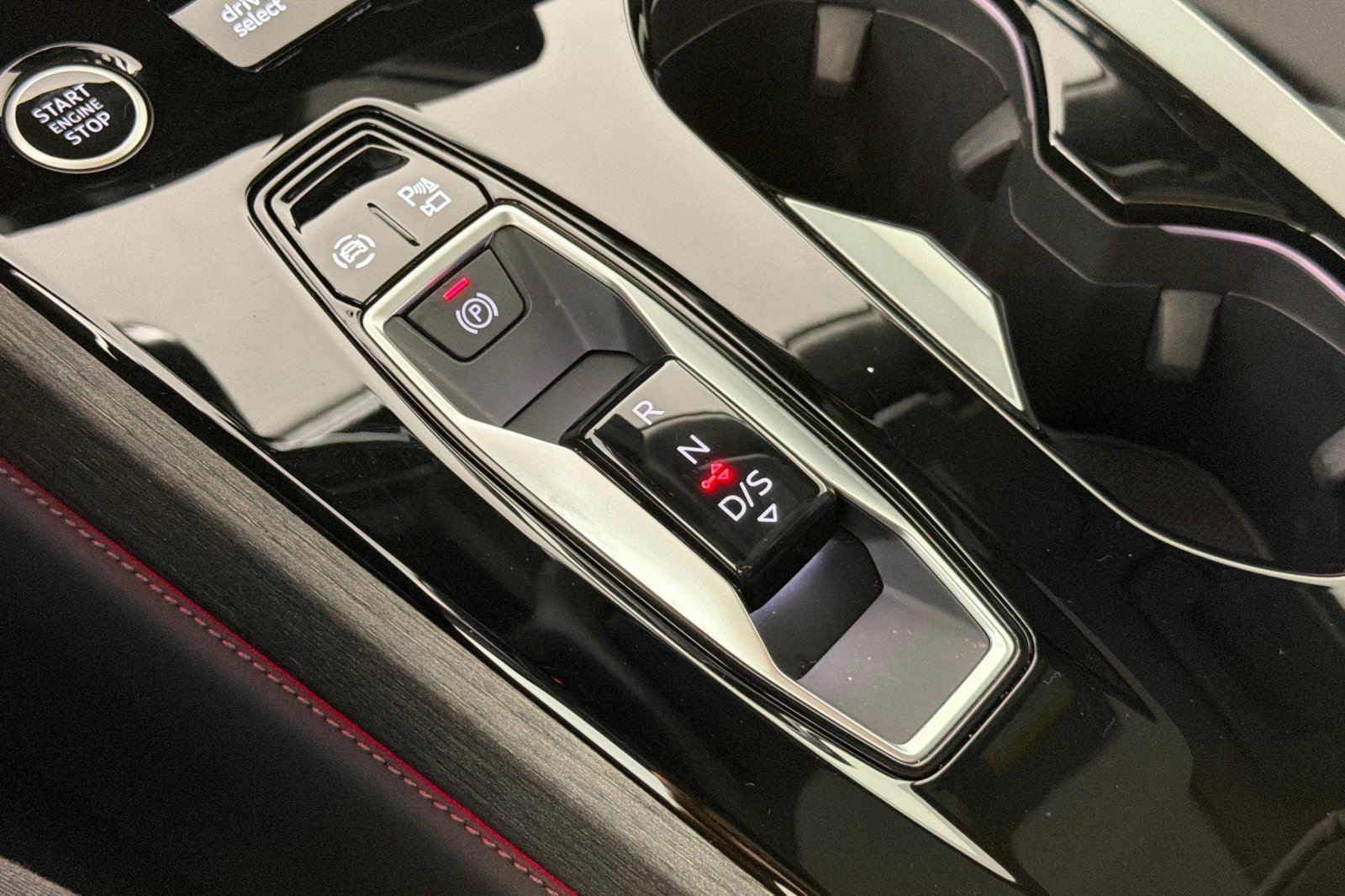 Used 2025 Audi A5 2.0T Premium Plus w/ Premium Plus AWD/4WD image 20